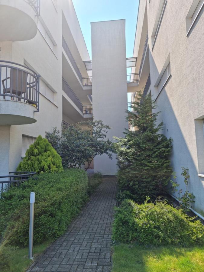 Betti Apartman Siófok Eksteriør bilde